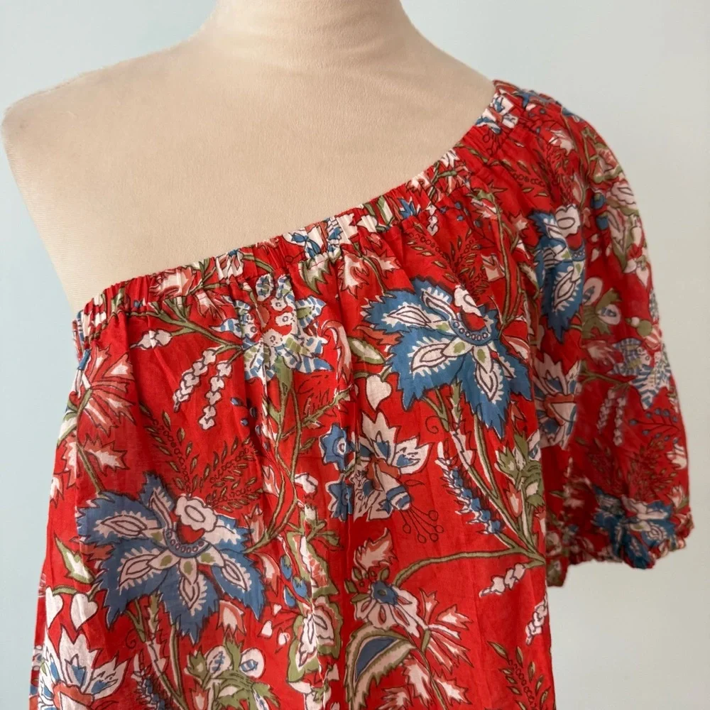 ❤️ Velvet by Graham & Spencer One Shoulder Boho Floral Blouse Red Cotton Top XS - Picture 2 of 11